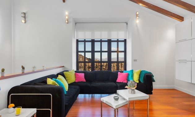 Resale - Villa -
Algorfa - La Finca Golf Resort
