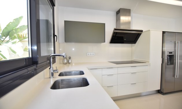Resale - Villa -
San Miguel de Salinas - La Cañada - Los Alcores