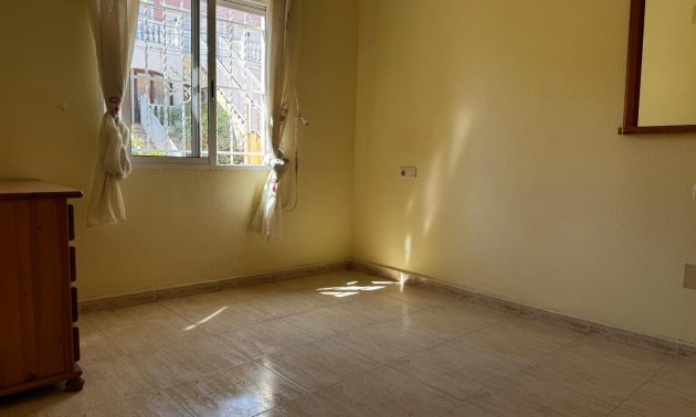 Resale - Apartment / flat -
San Miguel de Salinas - Blue Lagoon