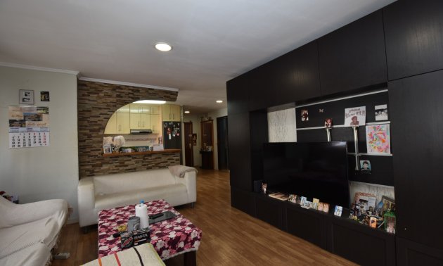 Resale - Apartment / flat -
Torrevieja - Torrevieja - Centre