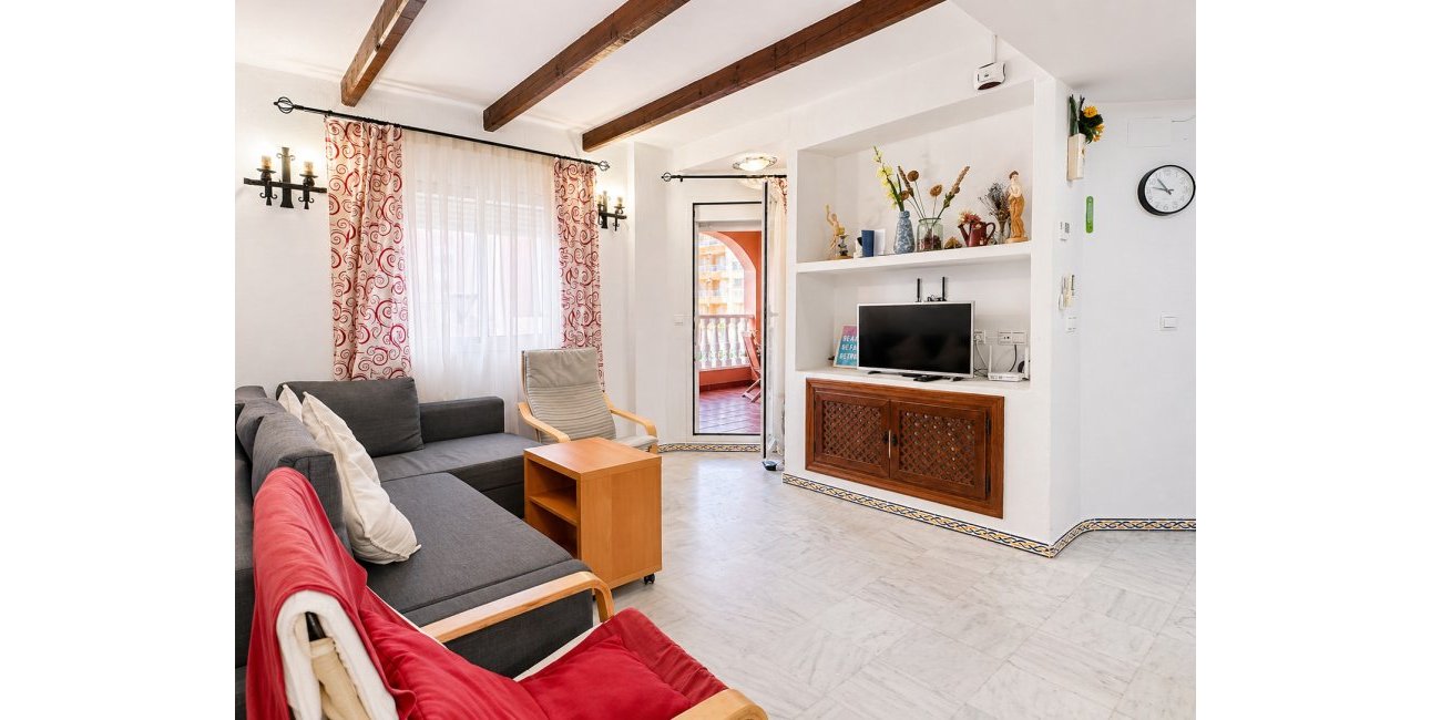 Rynek wtórny - Mieszkanie  -
Torrevieja - Playa de los Locos