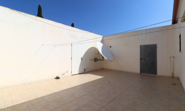 Resale - Country House -
Albatera - Albatera - Country