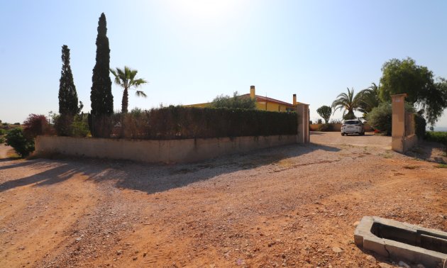 Resale - Country House -
Albatera - Albatera - Country