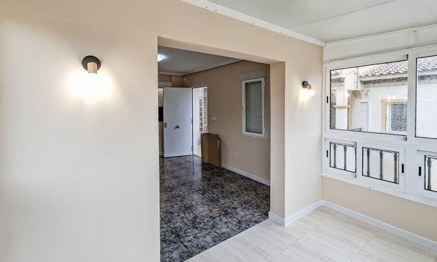 Resale - Apartment / flat -
Orihuela Costa - Playa Flamenca