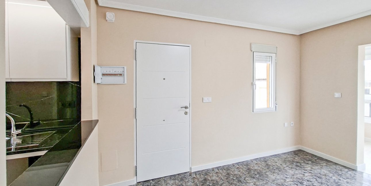 Resale - Apartment / flat -
Orihuela Costa - Playa Flamenca
