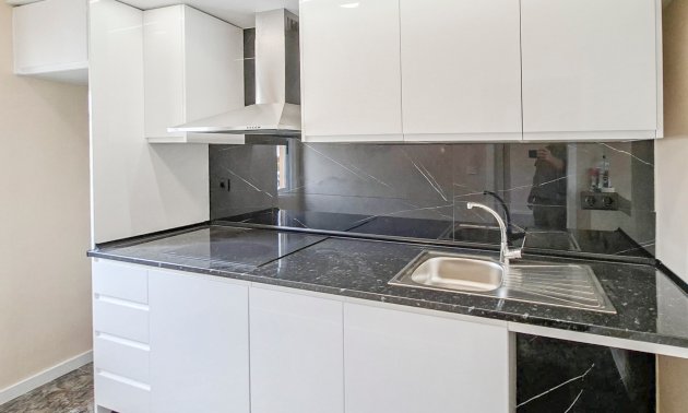Resale - Apartment / flat -
Orihuela Costa - Playa Flamenca