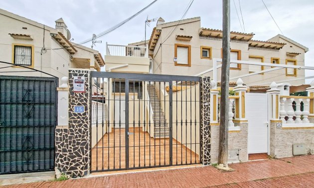 Resale - Apartment / flat -
Orihuela Costa - Playa Flamenca