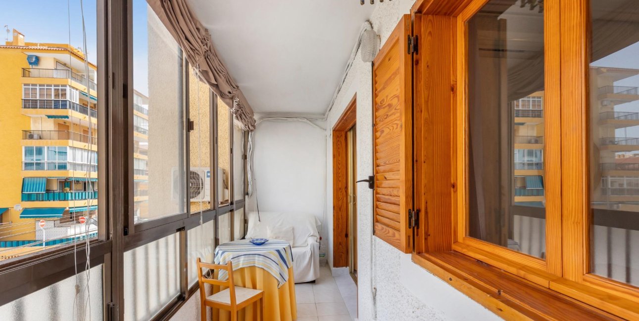 Resale - Apartment / flat -
Torrevieja - La Mata