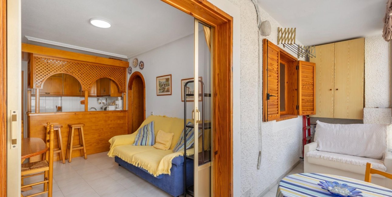 Resale - Apartment / flat -
Torrevieja - La Mata