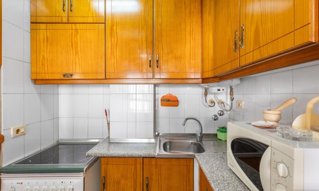 Resale - Apartment / flat -
Torrevieja - La Mata