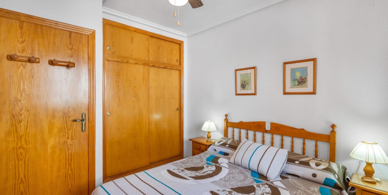 Resale - Apartment / flat -
Torrevieja - La Mata