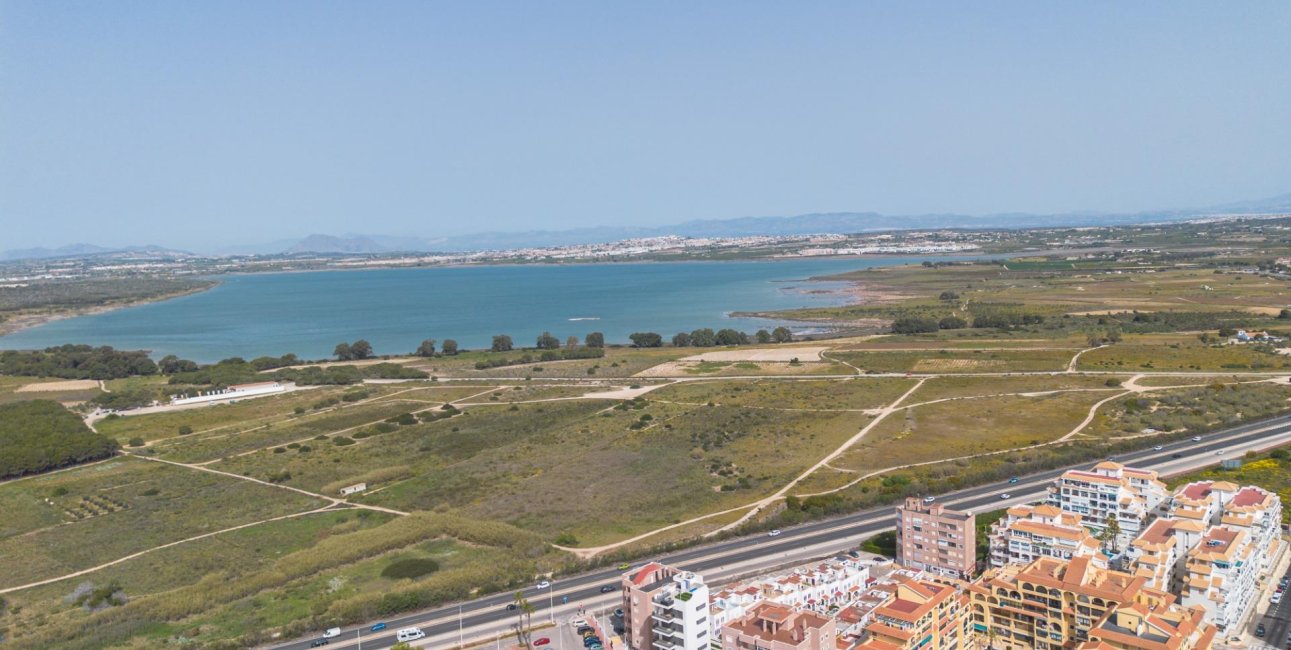 Resale - Apartment / flat -
Torrevieja - La Mata