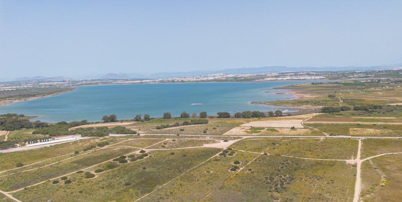 Resale - Apartment / flat -
Torrevieja - La Mata