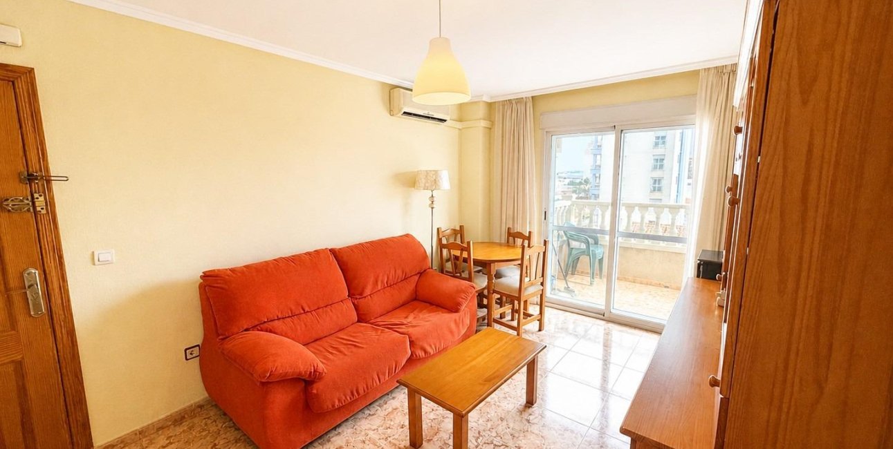 Resale - Apartment / flat -
Torrevieja - Nueva Torrevieja