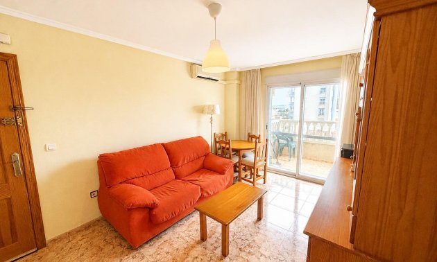Resale - Apartment / flat -
Torrevieja - Nueva Torrevieja