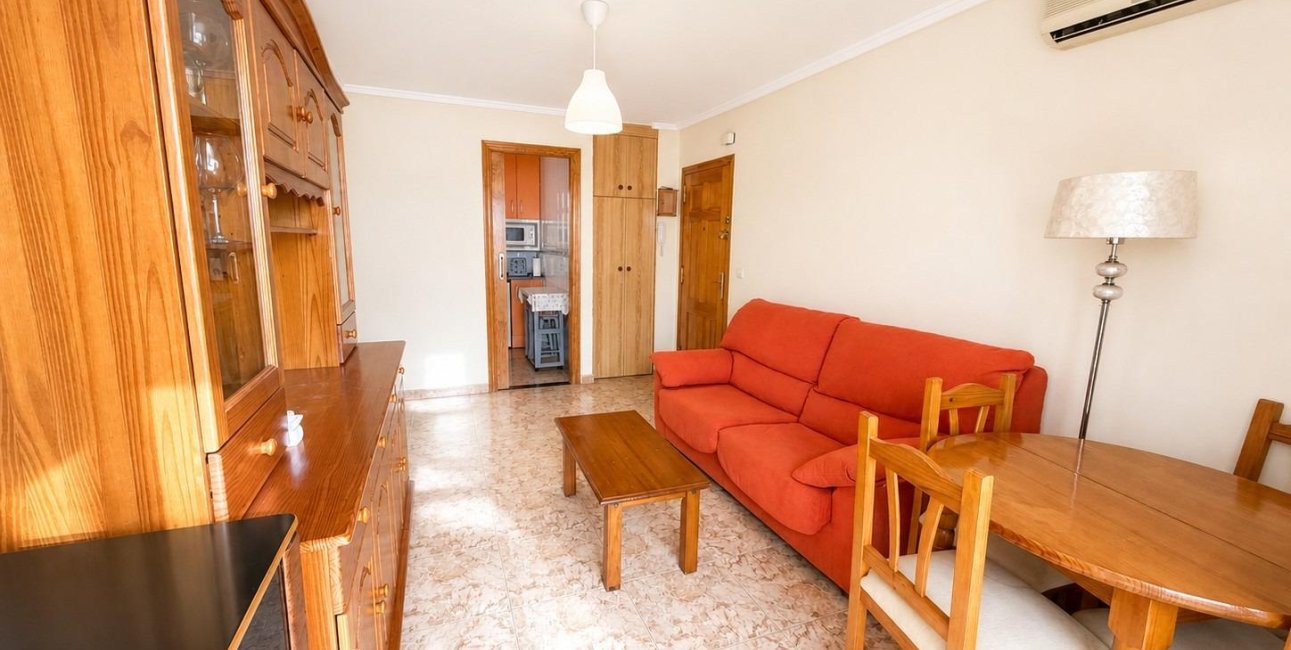 Resale - Apartment / flat -
Torrevieja - Nueva Torrevieja