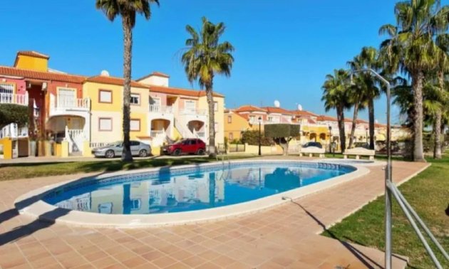 Rynek wtórny - Bungalow -
Orihuela Costa - Lomas de Cabo Roig