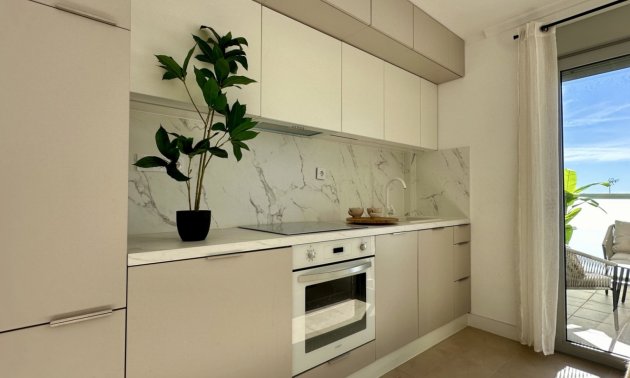 Resale - Apartment / flat -
Torrevieja - Torrevieja - Centre