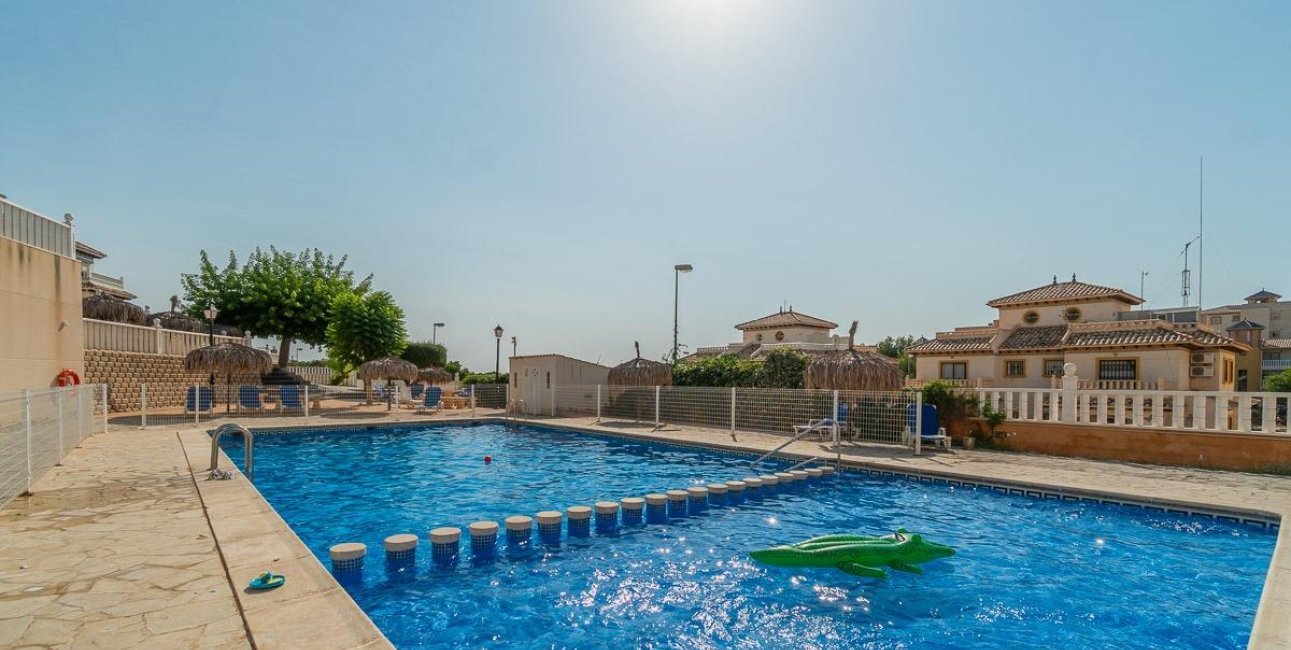 Resale - Apartment / flat -
Orihuela Costa - Lomas de Cabo Roig-Los Dolses