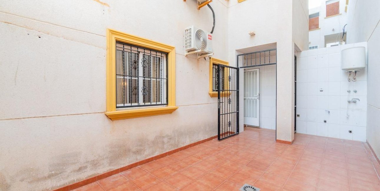 Resale - Apartment / flat -
Orihuela Costa - Lomas de Cabo Roig-Los Dolses