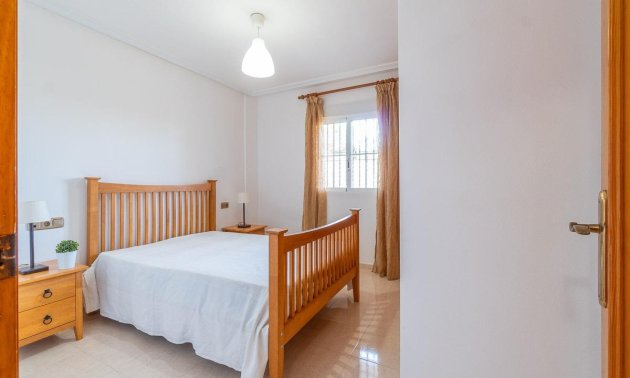 Resale - Apartment / flat -
Orihuela Costa - Lomas de Cabo Roig-Los Dolses
