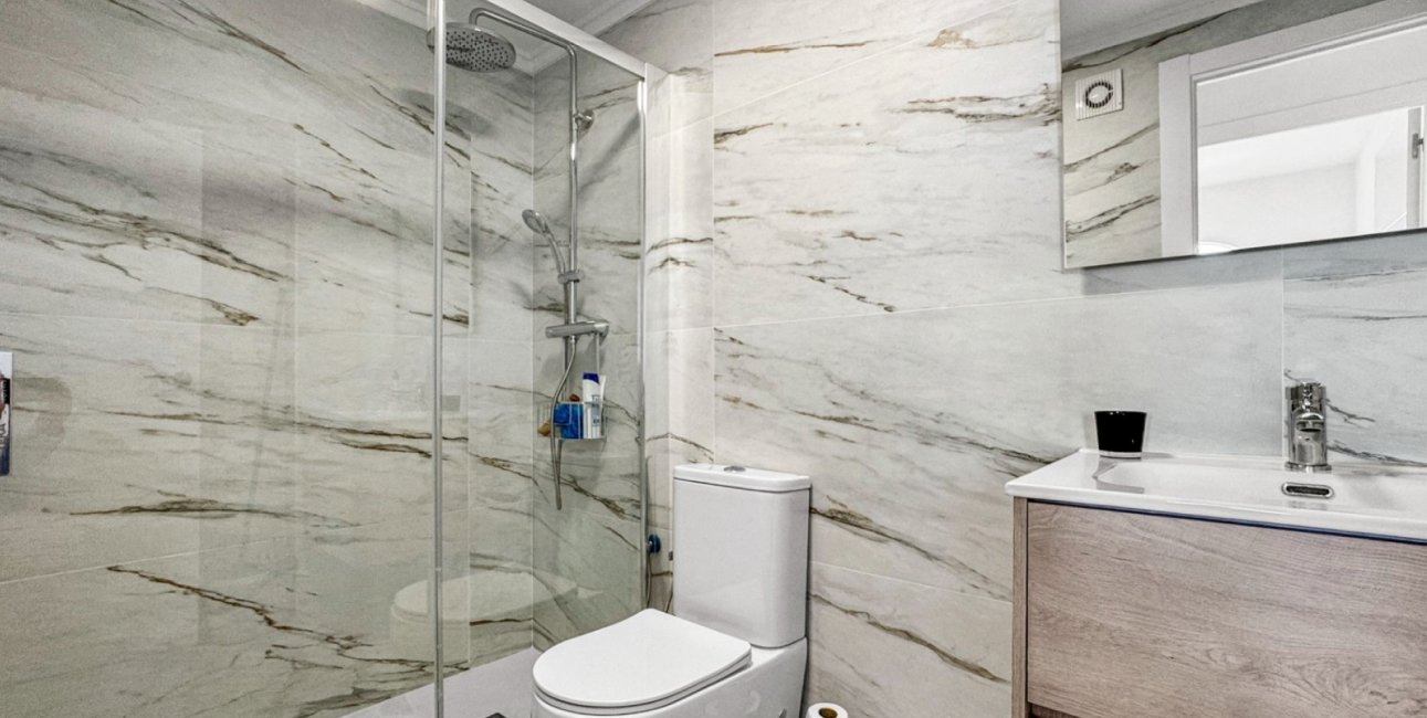 Resale - Apartment / flat -
Torrevieja - Rocio del Mar