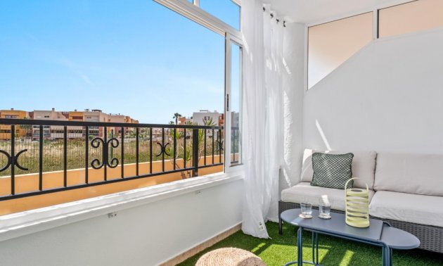 Resale - Apartment / flat -
Orihuela Costa - Playa Flamenca