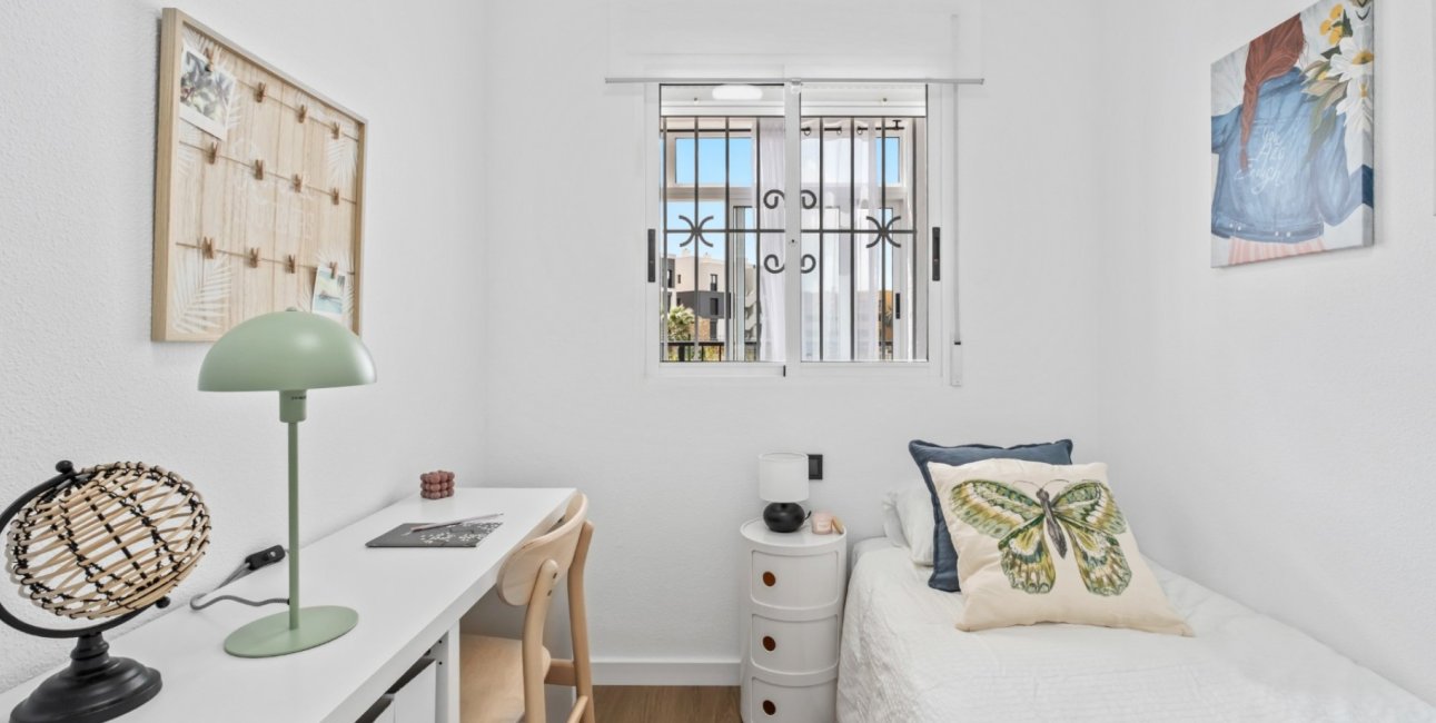Resale - Apartment / flat -
Orihuela Costa - Playa Flamenca