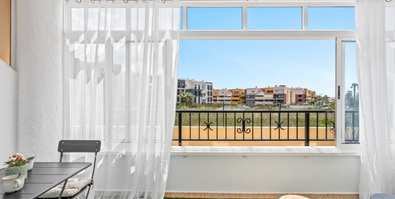 Resale - Apartment / flat -
Orihuela Costa - Playa Flamenca