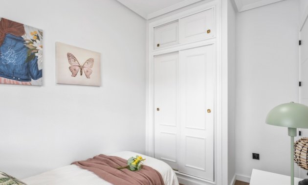 Resale - Apartment / flat -
Orihuela Costa - Playa Flamenca