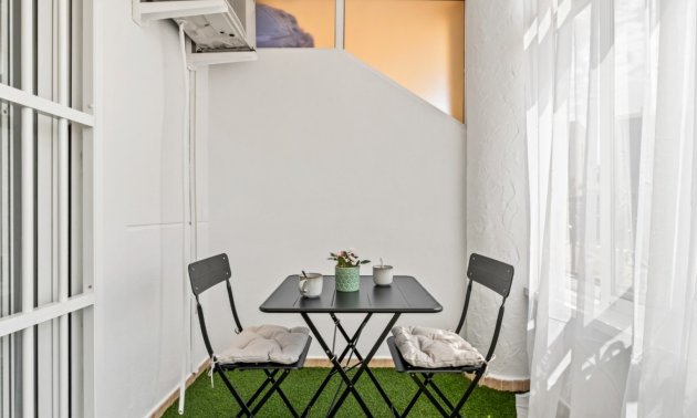 Resale - Apartment / flat -
Orihuela Costa - Playa Flamenca