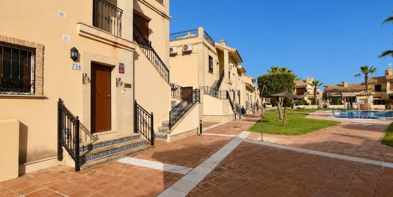 Rynek wtórny - Mieszkanie  -
Algorfa - La Finca Golf Resort