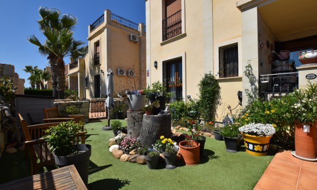 Rynek wtórny - Mieszkanie  -
Algorfa - La Finca Golf Resort