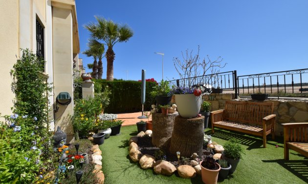 Rynek wtórny - Mieszkanie  -
Algorfa - La Finca Golf Resort