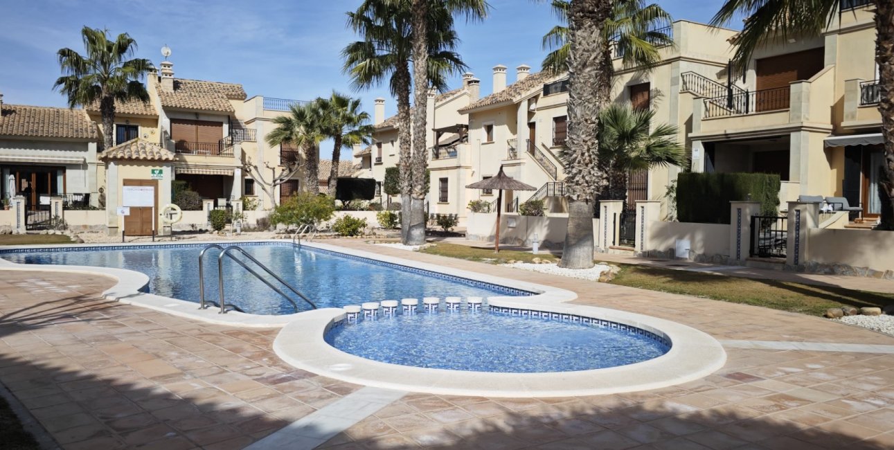 Rynek wtórny - Mieszkanie  -
Algorfa - La Finca Golf Resort