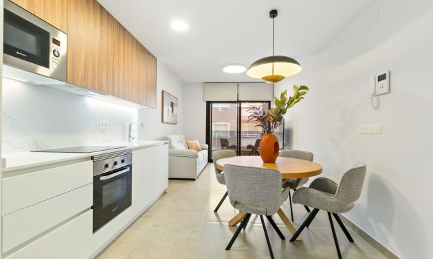 Resale - Apartment / flat -
Torrevieja - Playa Del Cura