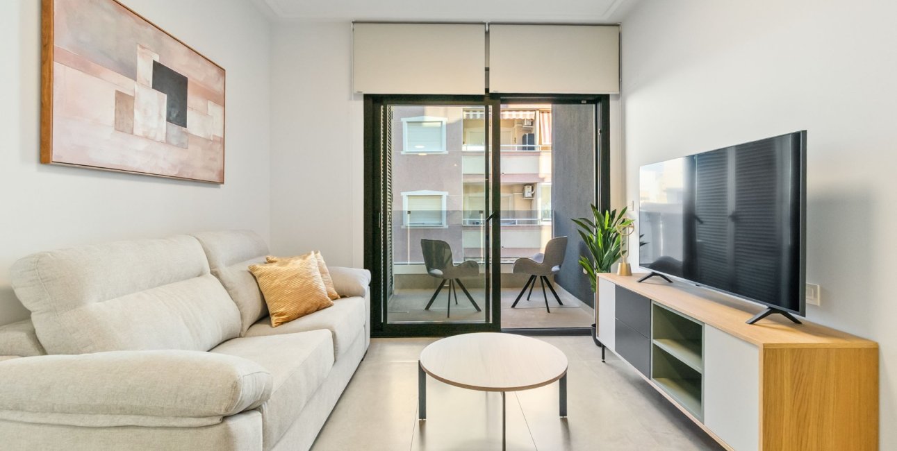 Resale - Apartment / flat -
Torrevieja - Playa Del Cura