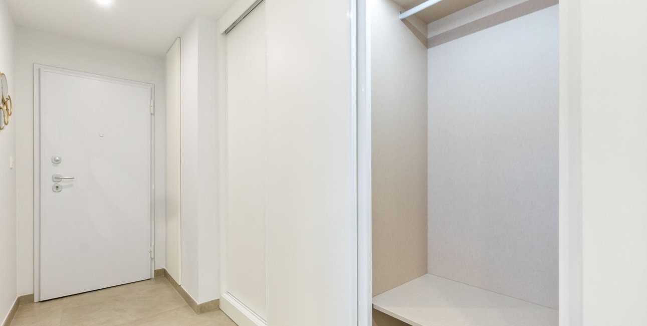 Resale - Apartment / flat -
Torrevieja - Playa Del Cura