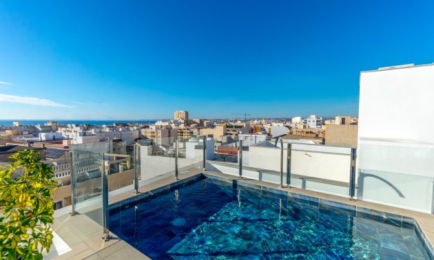 Resale - Apartment / flat -
Torrevieja - Playa Del Cura