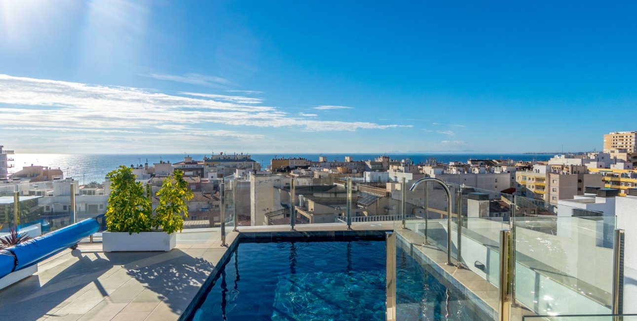 Resale - Apartment / flat -
Torrevieja - Playa Del Cura