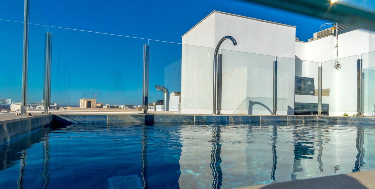 Resale - Apartment / flat -
Torrevieja - Playa Del Cura