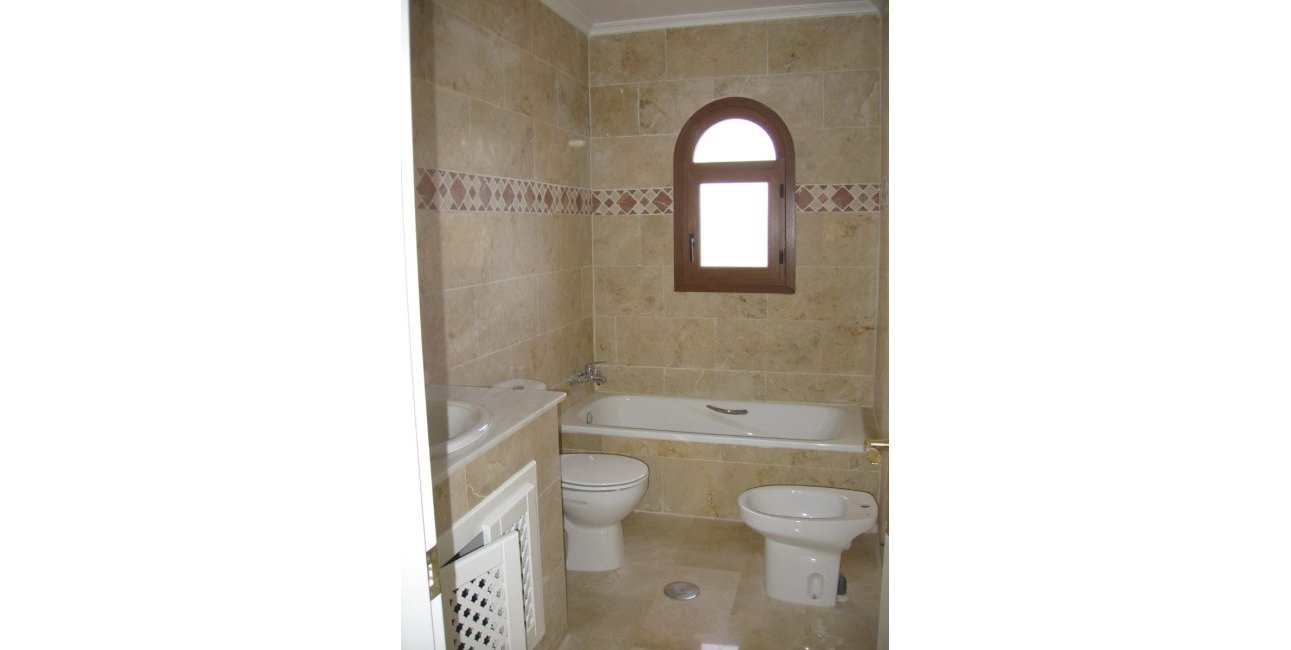 Resale - Duplex -
Orihuela Costa - Villamartin