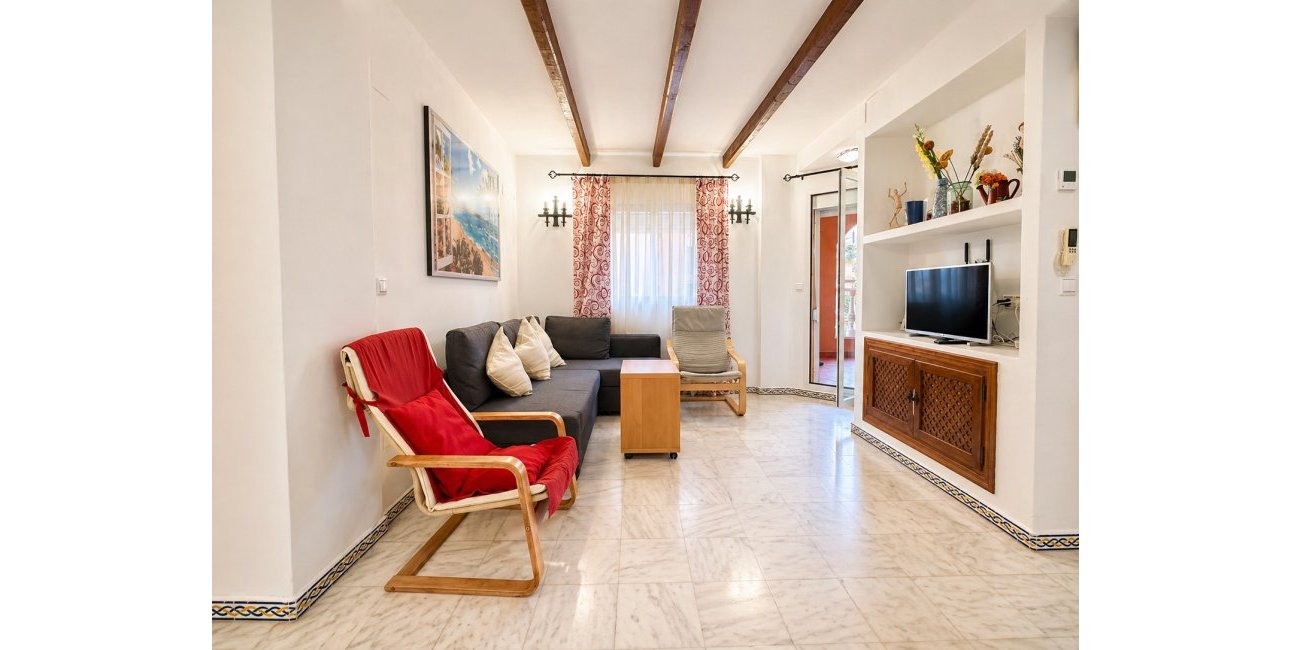 Rynek wtórny - Mieszkanie  -
Torrevieja - Playa Los Locos