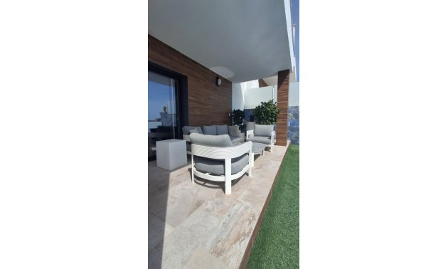 Resale - Villa -
Los Montesinos - Entre Naranjos / Vistabella Golf