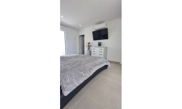 Resale - Villa -
Los Montesinos - Entre Naranjos / Vistabella Golf