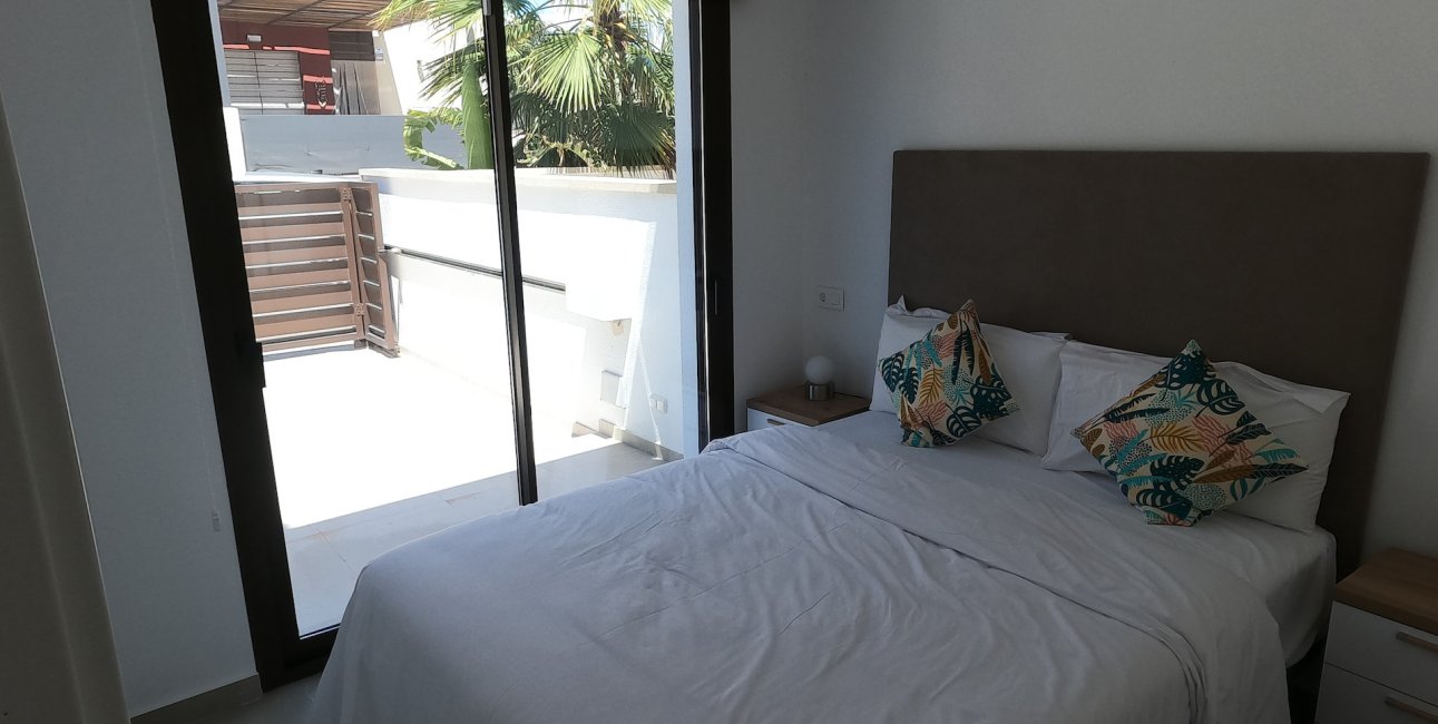 Resale - Villa -
Algorfa - La Finca Golf Resort