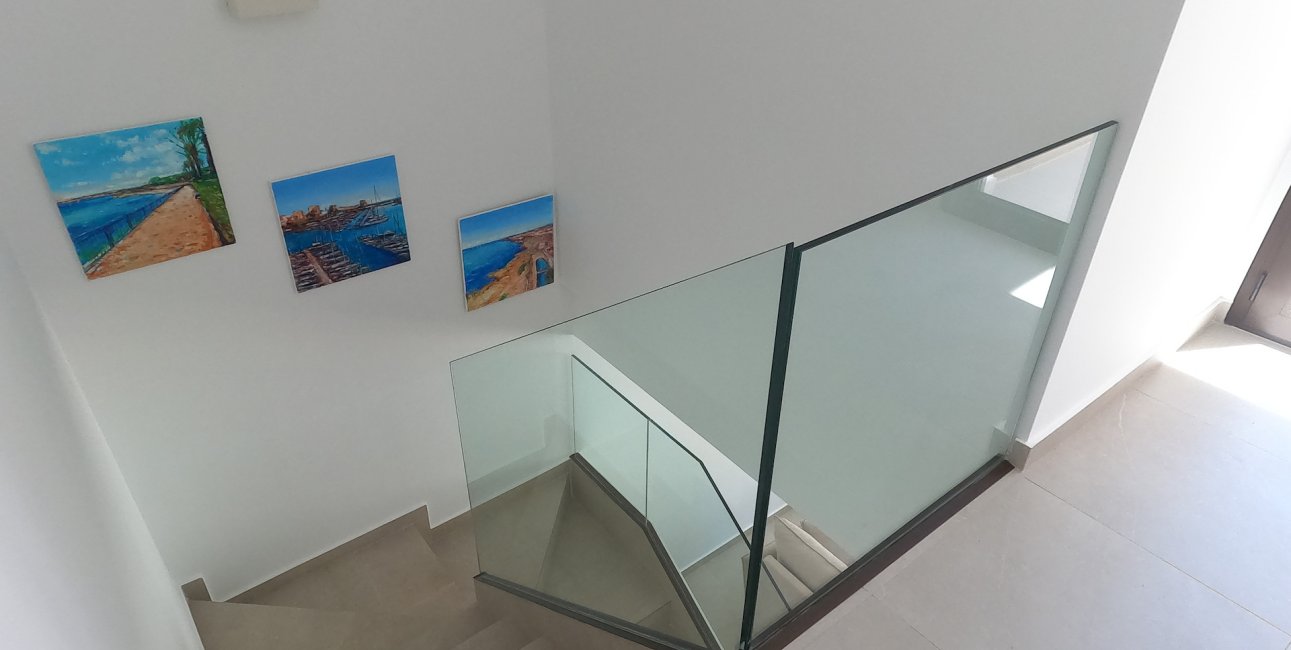 Resale - Villa -
Algorfa - La Finca Golf Resort