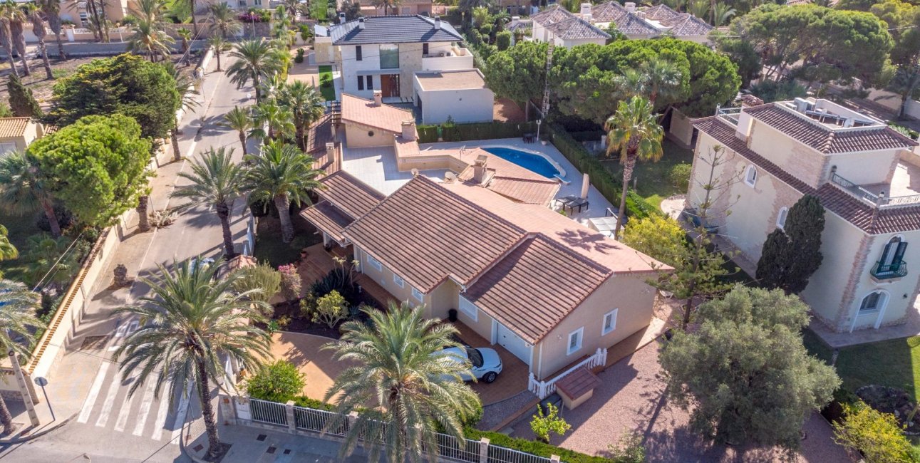 Rynek wtórny - Willa -
Orihuela Costa - Cabo Roig