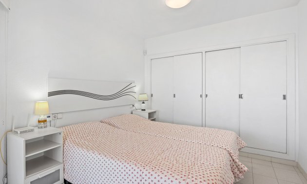 Resale - Apartment / flat -
Santa Pola - Santa Pola - Town