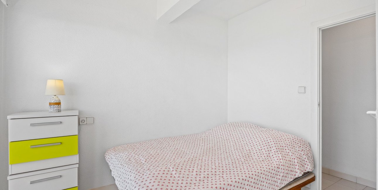Resale - Apartment / flat -
Santa Pola - Santa Pola - Town